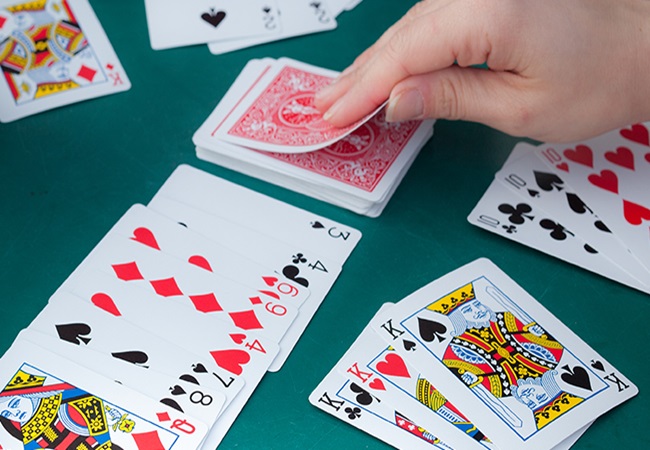 Content image 1 - live tables